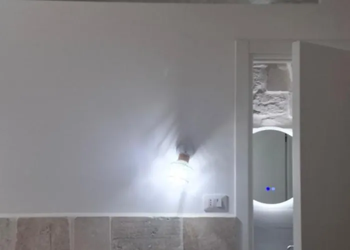 Nyaraló Dimora La *