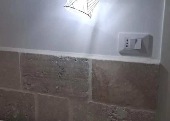 Nyaraló Dimora La *